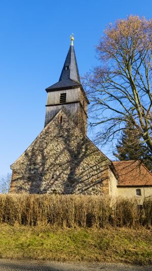 Detektive observieren am Einsatzort Blankenfelde-Mahlow.